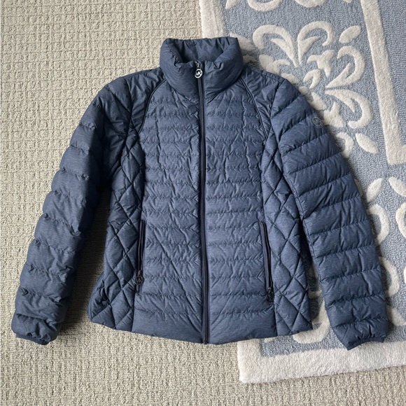 Michael Kors puffer coat - Picture 1 of 1